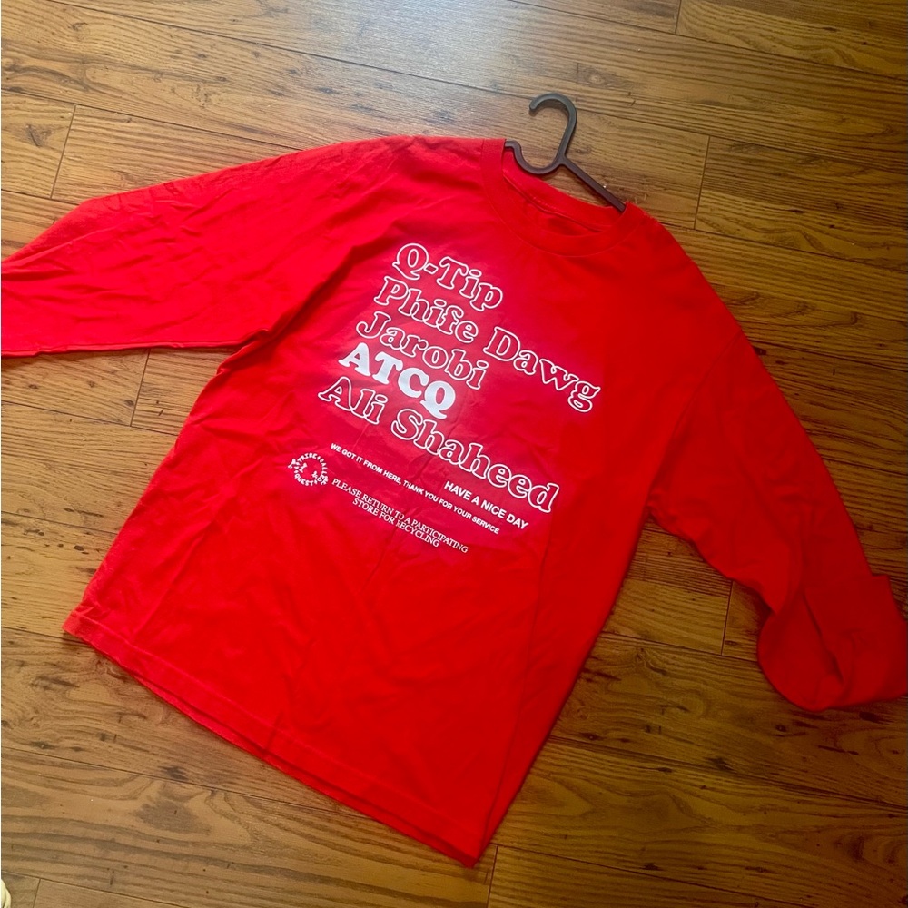 A Tribe Called Quest Thank You Red Long Sleeve Tee UO Exclusive Size L